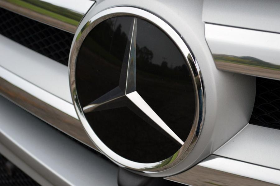  Mercedes-Benz GL550 2013 года  (фото 2 из 47)